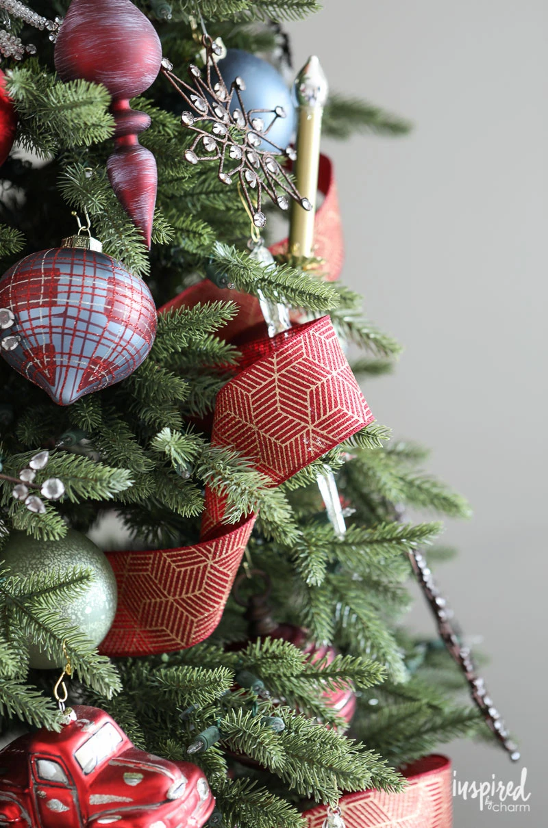 Stratford Spruce® Artificial Christmas Tree | Balsam Hill